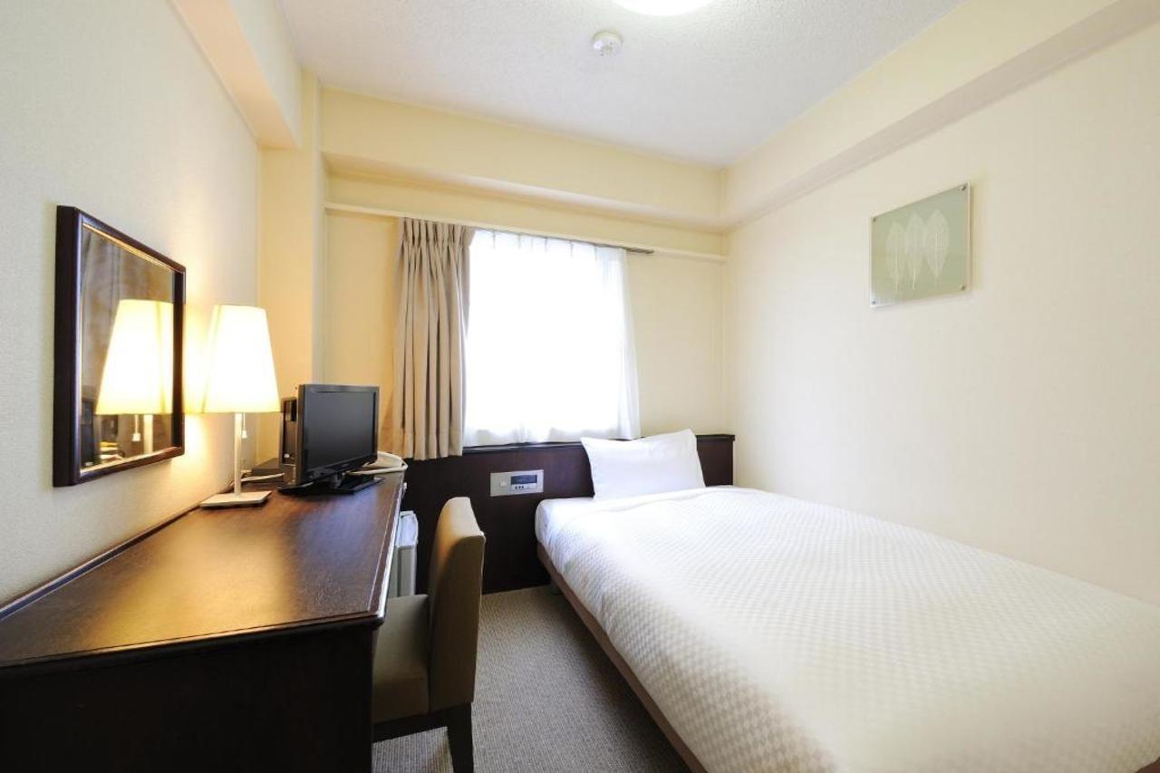 Sendai Business Hotel Ekimae Екстер'єр фото