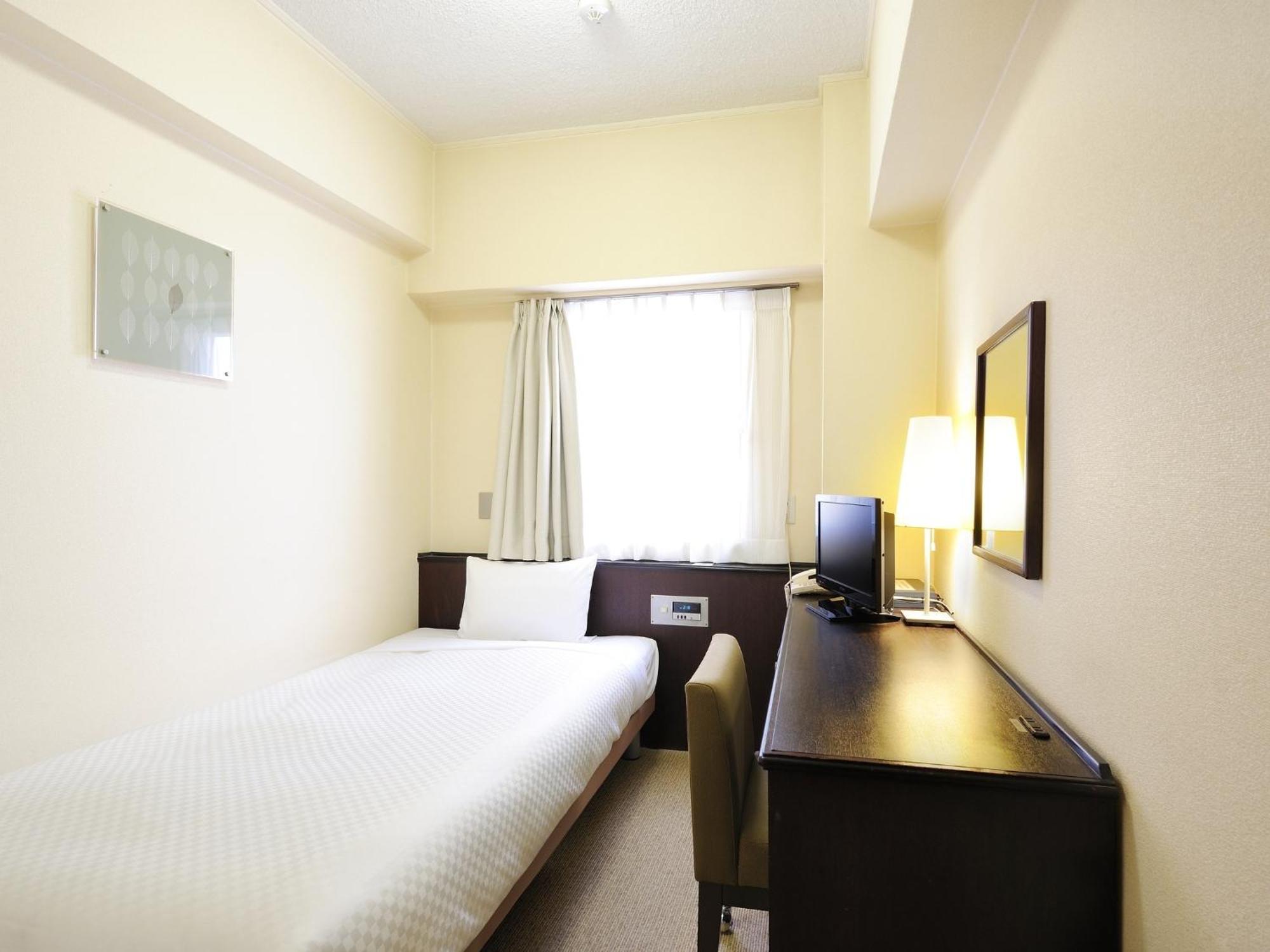 Sendai Business Hotel Ekimae Екстер'єр фото