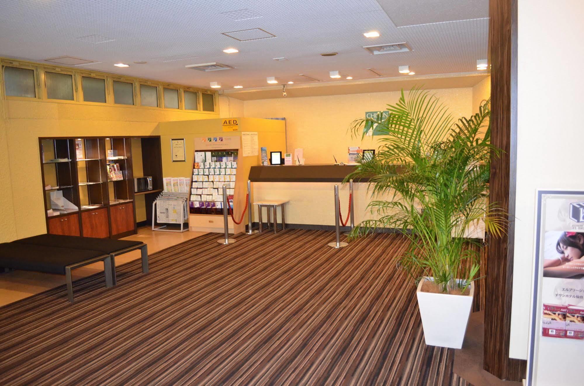Sendai Business Hotel Ekimae Екстер'єр фото