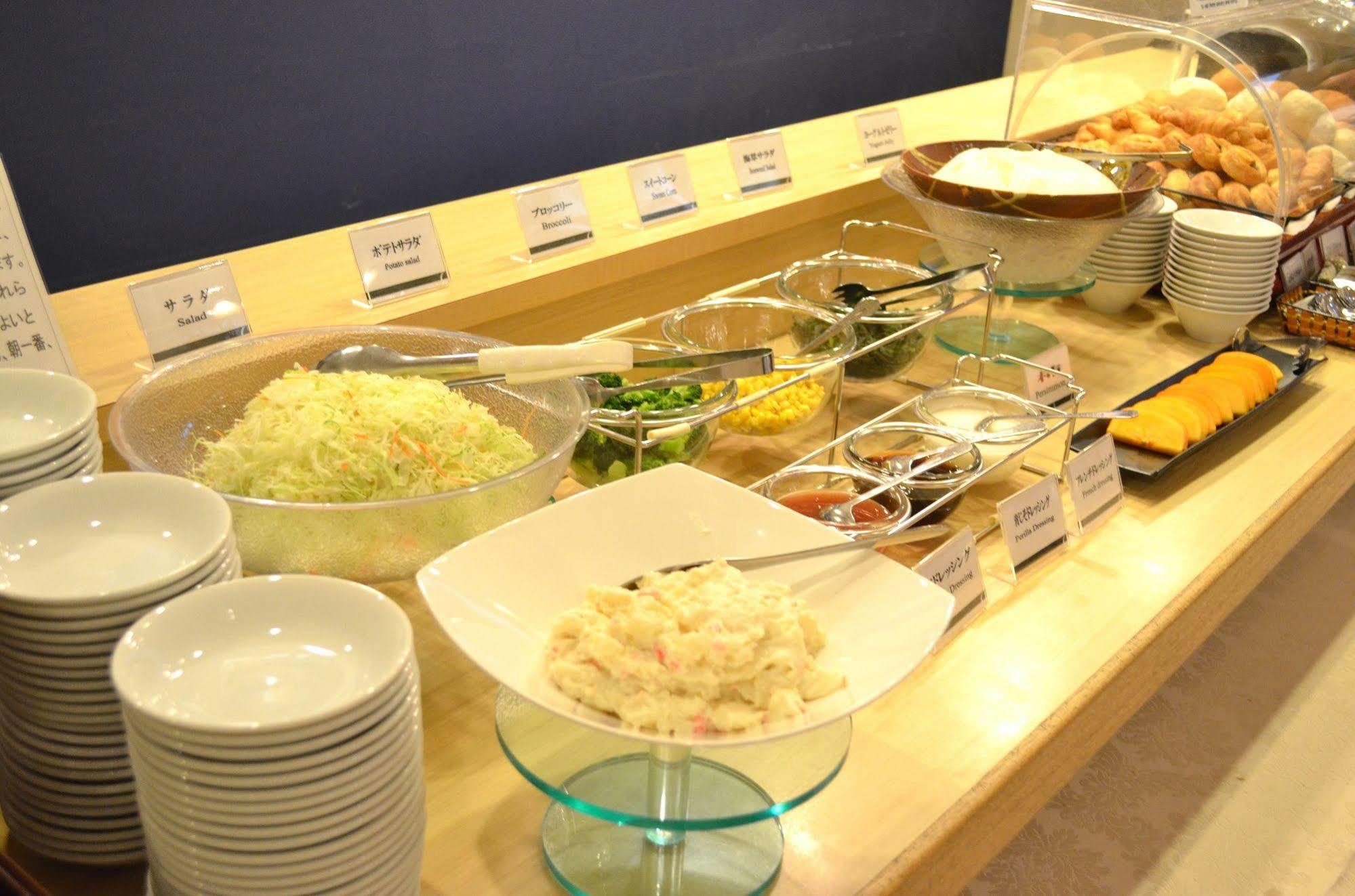 Sendai Business Hotel Ekimae Екстер'єр фото